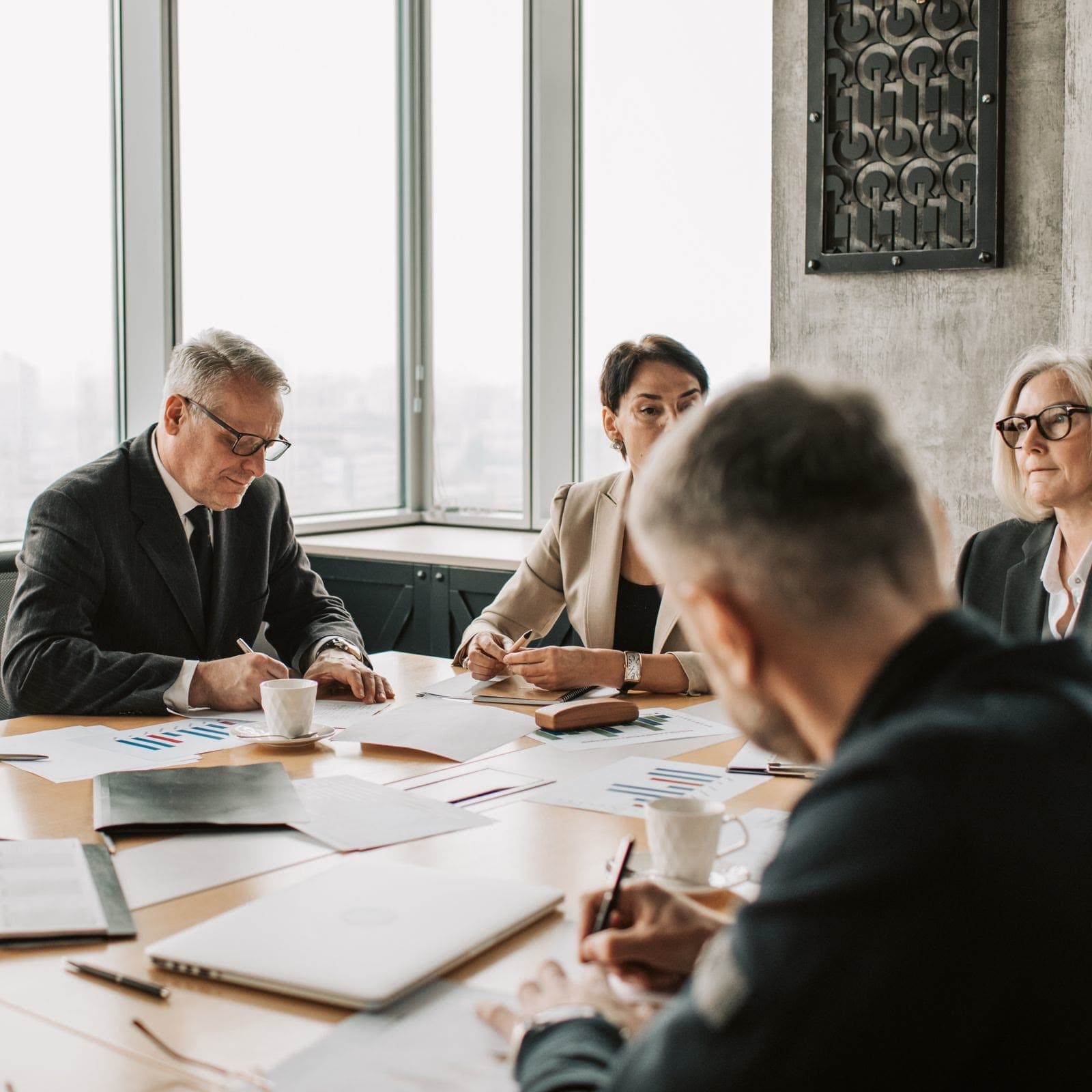 Governing a workforce of AI employees: i-GENTIC explained